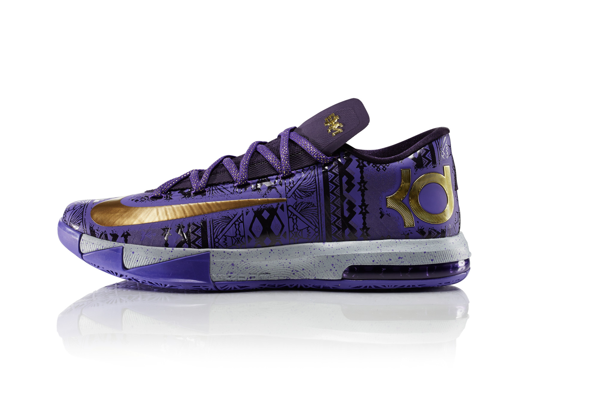 NIKE_SP14_BHM_BASKETBALL_2_0003_original