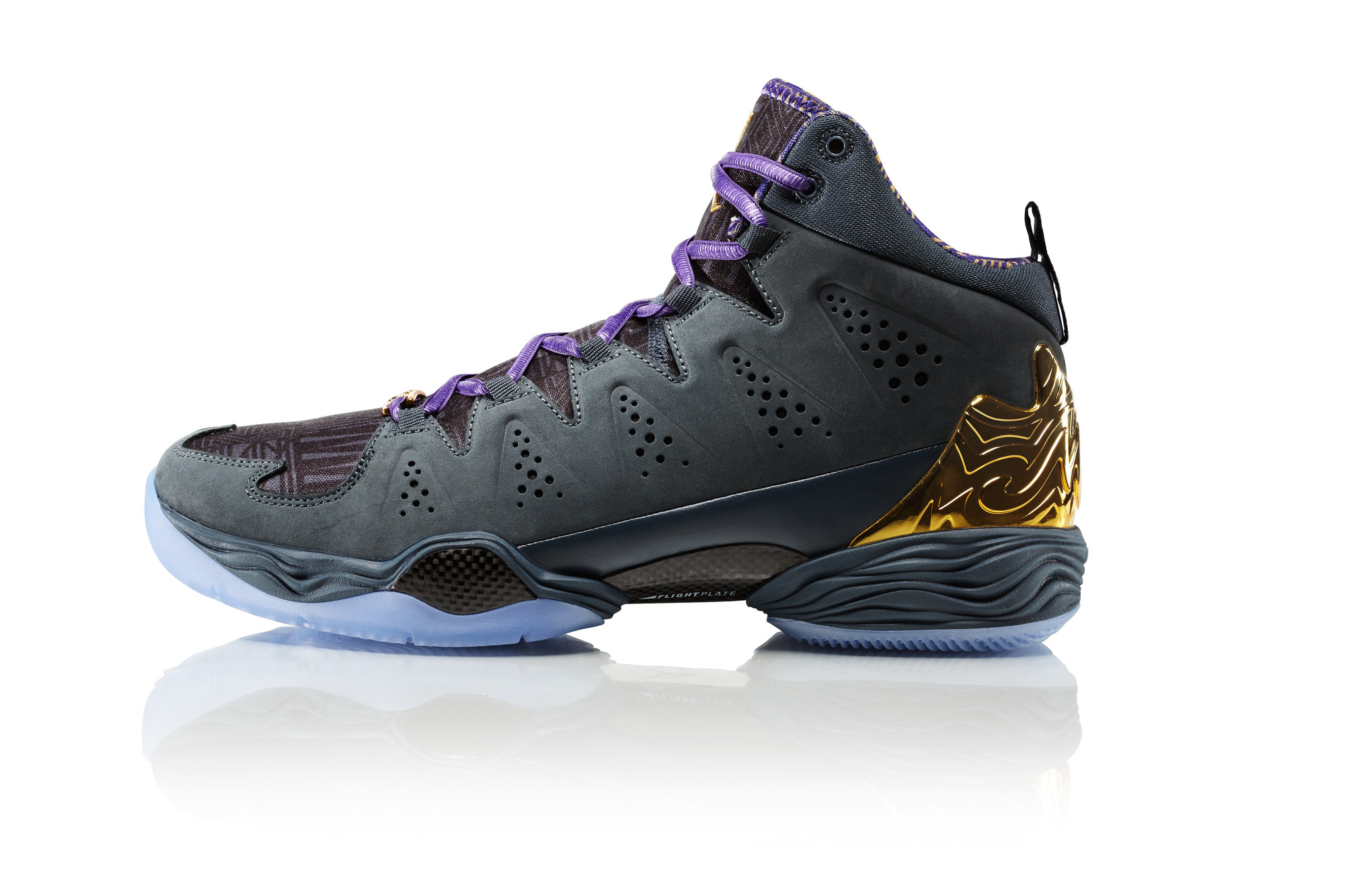 NIKE_SP14_BHM_BASKETBALL_3_0005_original