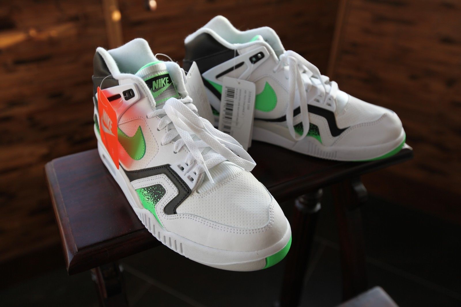 nike-air-tech-challenge-ii-poison-green_03