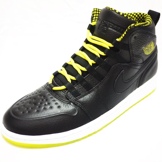 air-jordan-1-retro-94-venom-green-2