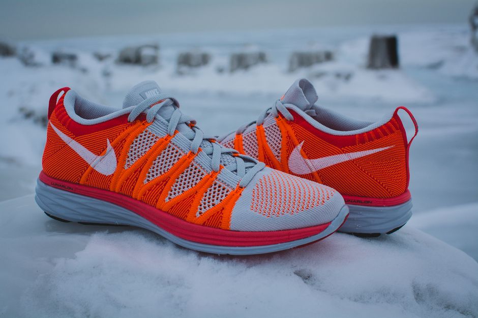 nike-lunar-flyknit-2-finishline-atomic-orange_11