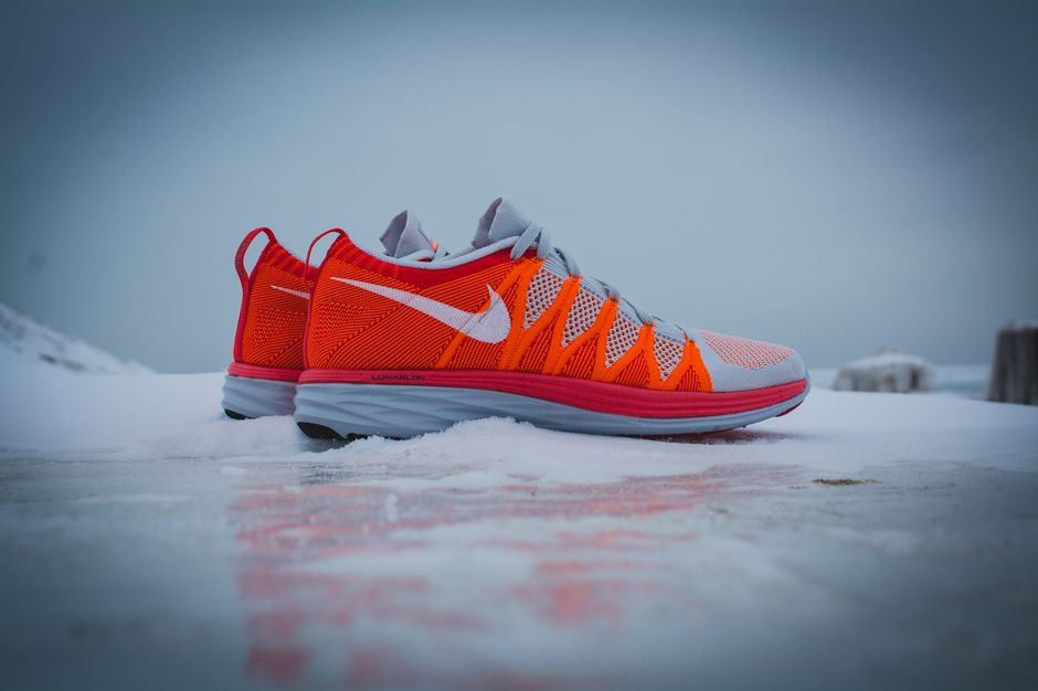 nike-lunar-flyknit-2-finishline-atomic-orange_20