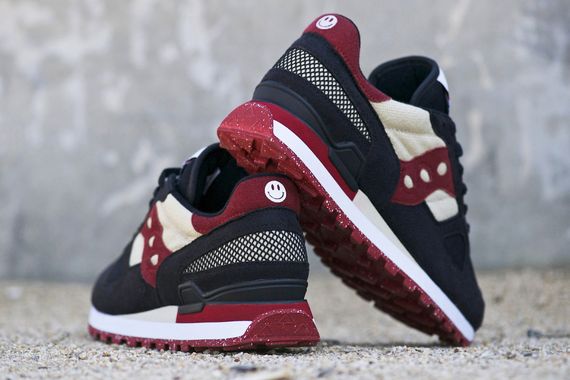 bait-saucony-shadow-cw2_02