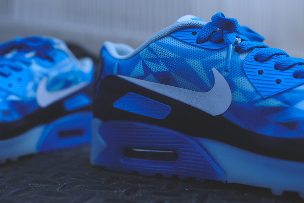 DSC_4492_copy_1024x1024