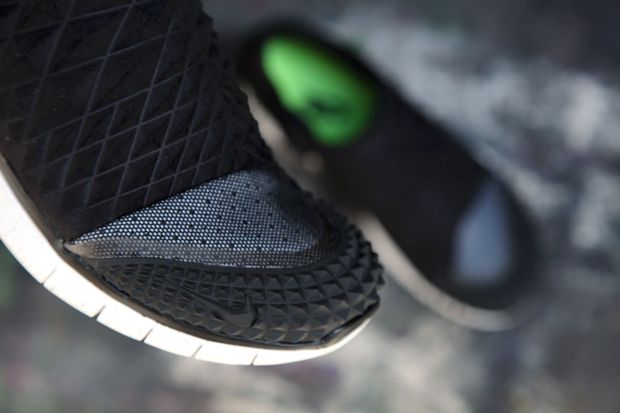 Nike-Free-Orbit-II-SP-1