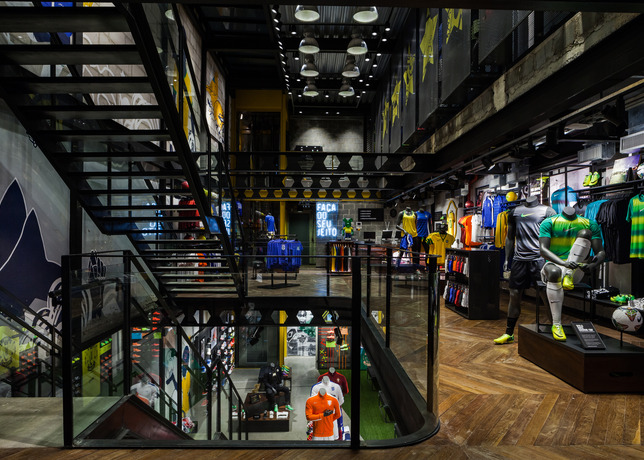 Nike_NOS_Copacabana-2_large