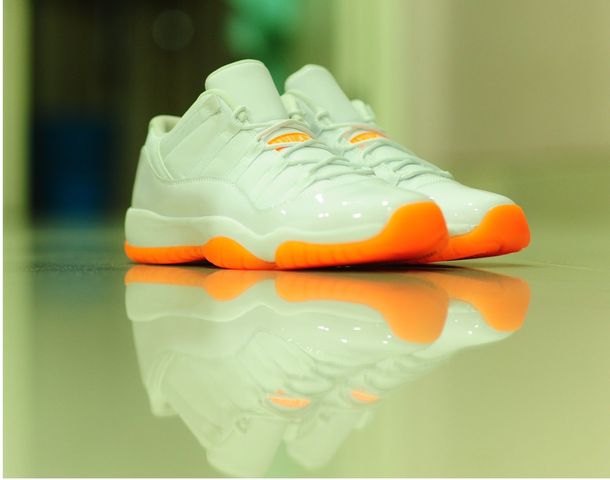 air-jordan-11-low-citrus_05_result