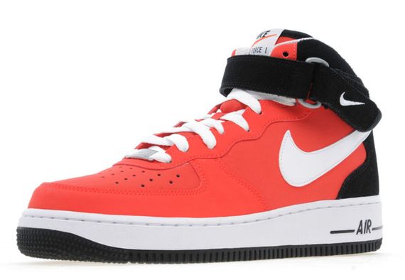 nike-air force 1 mid-crimson-black_03