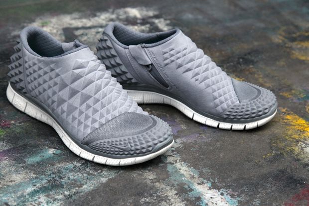 nike-free-orbit-ii-sp-grey-white-black-3
