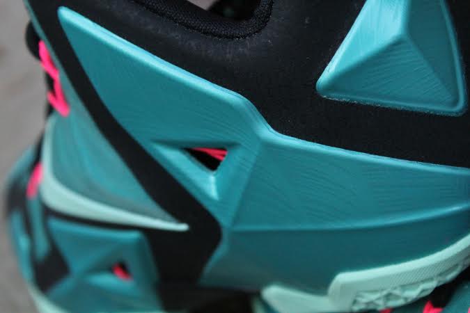 nike-lebron-11-south-beach-5