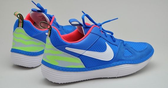 nike-solarsoft run-photo blue_03