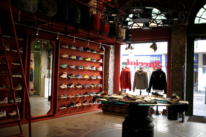 special-milan-sneakers-shop-milano-uglymely-2