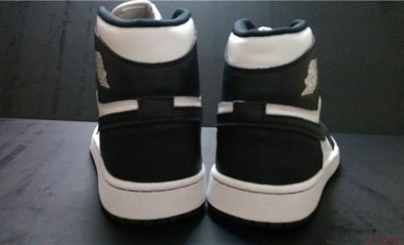 air jordan-1 retro high og-black-white_03