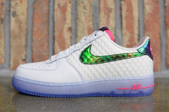 nike-air force 1-metallic-textured
