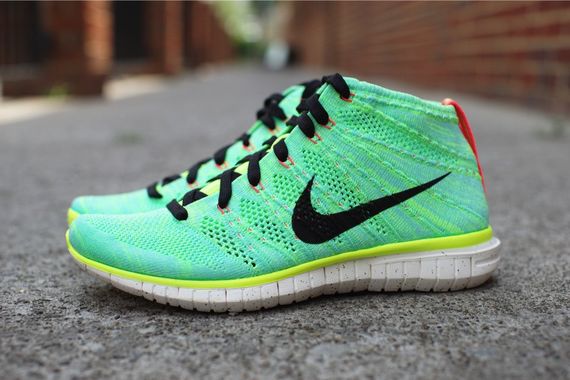 nike-flyknitchukkafree-magista