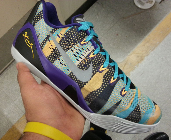 nike-kobe-9-em-unleashed-court-purple-atomic-mango-1