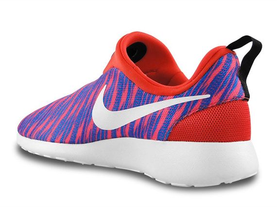 nike-roshe run slip-red-blu_03