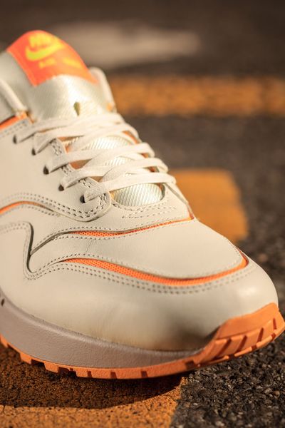 nike wmns-air max cut-atomic mango