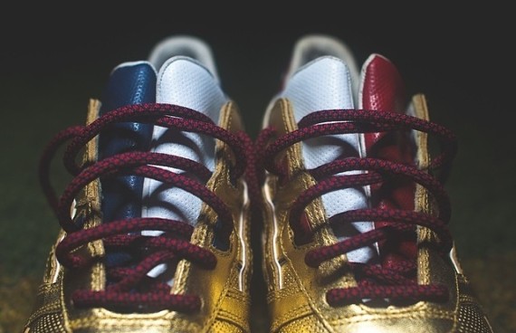 ronnie-fieg-asics-gel-lyte-iii-usa-kith-football-equipment-02-570x368