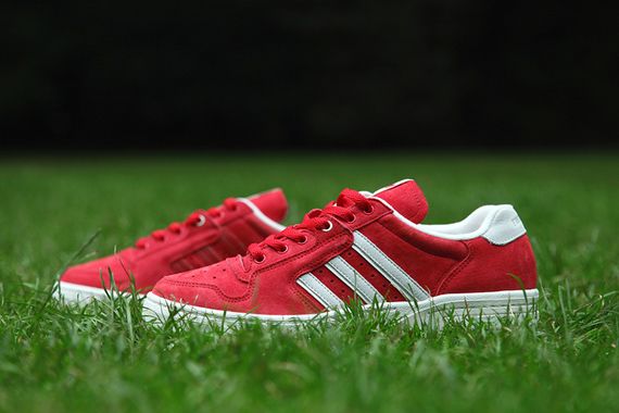 adidas-consortium-foot patrol-strawberries-cream