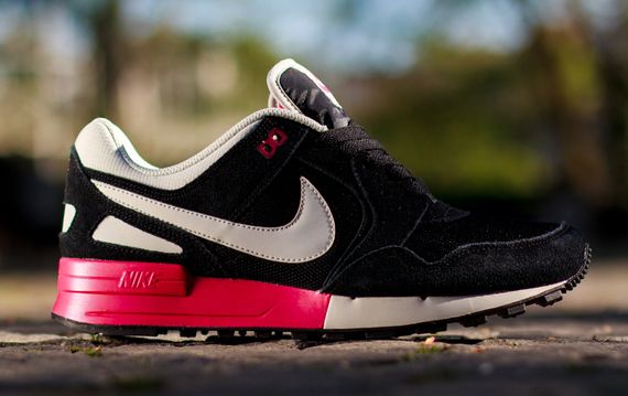 nike-air pegasus-fuchsia force_04