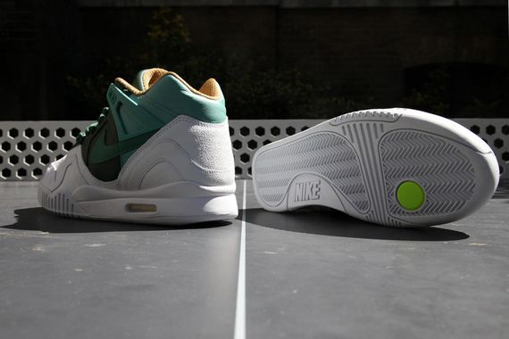 nike-air tech challenge II-wimbledon_03