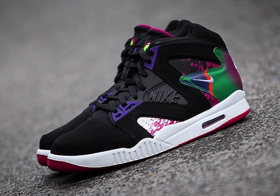 nike-air-tech-challenge-hybrid-black-white-rave-pink-varsity-purple