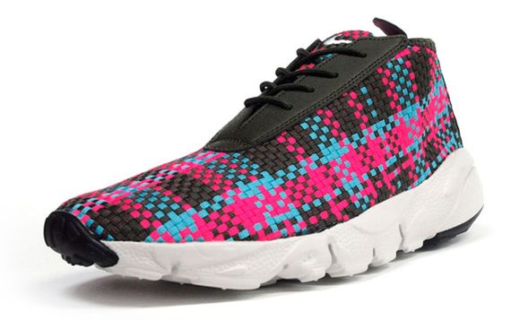 nike-footscape desert chukka-black-pink-blue