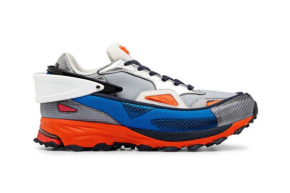 raf simons-adidas-trail response 2_02