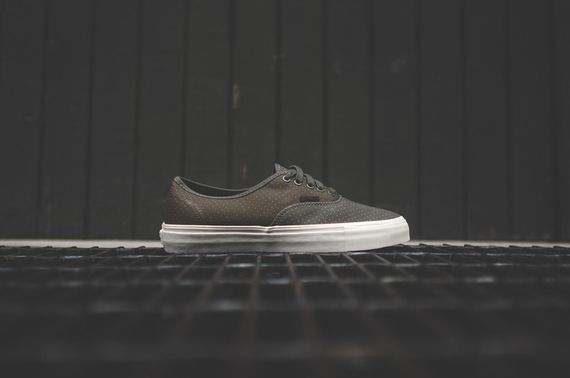 vas vault-micro dot-olive