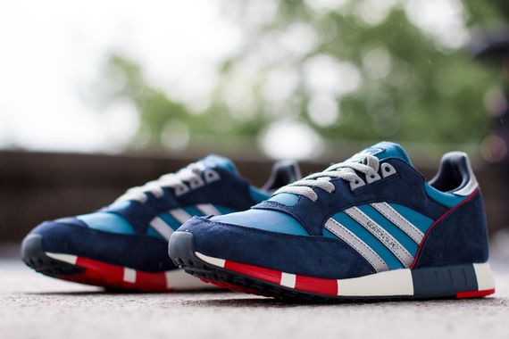 adidas-blue-red-boston super_02