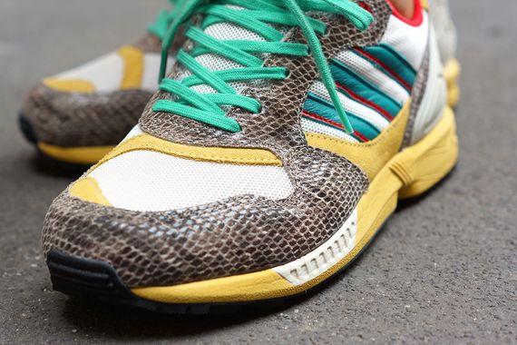 adidas wmns-zx6000-snakeskin_03