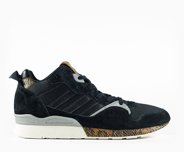 adidas_zxz_930_blk_blk_chalk