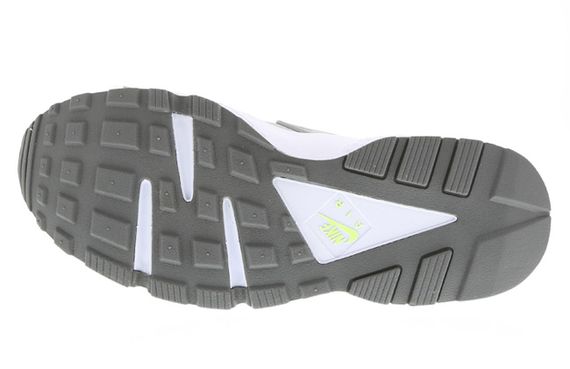 nike-air huarache-grey-volt_03