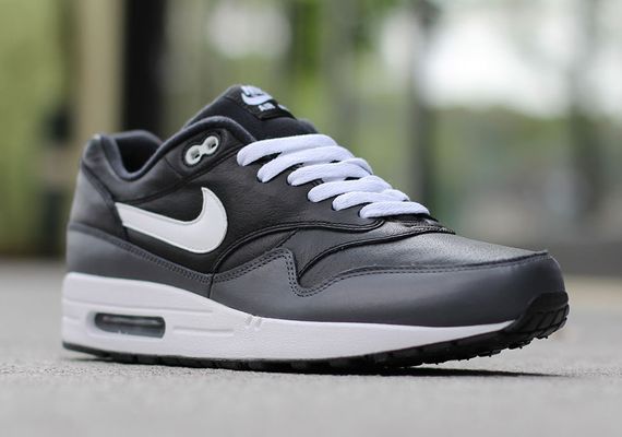 nike-air max 1-white-black-dark grey