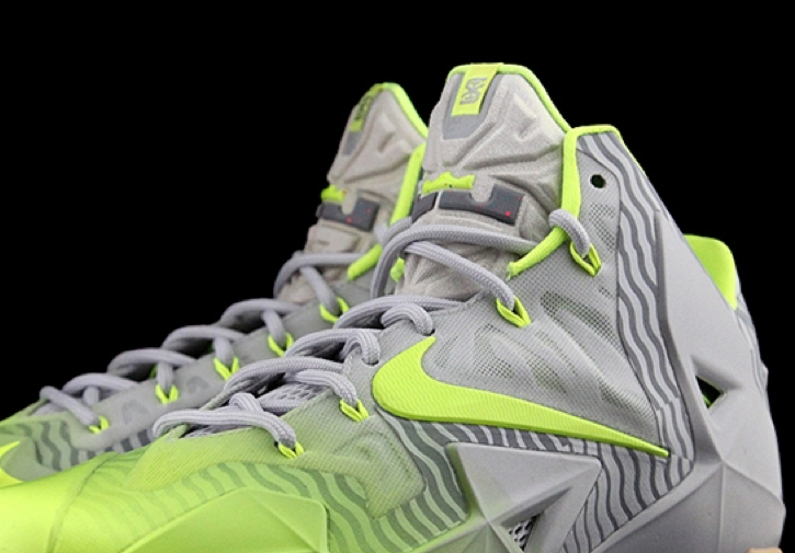nike-lebron-11-elite-gradient