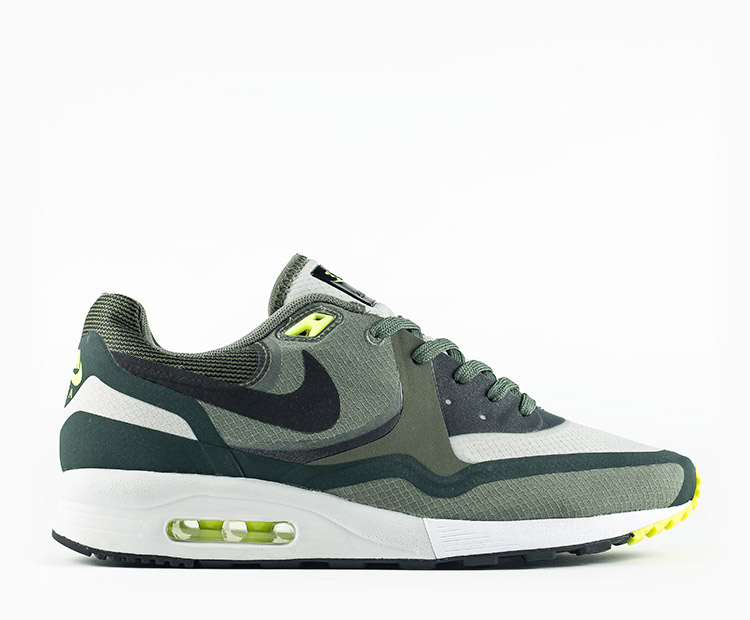 nike_max_light_wr_ash_blk_grn
