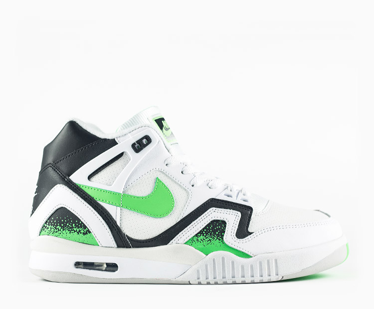 nike_tech_challenge_II_wht_p_grn