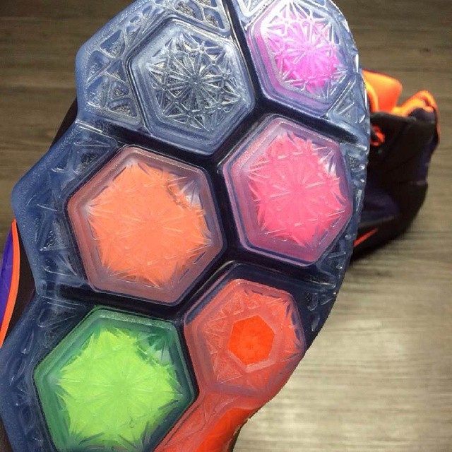Nike-LeBron-12-INSTINCT-32