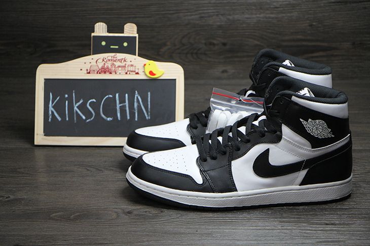 air-jordan-i-1-high-og-black-white-1