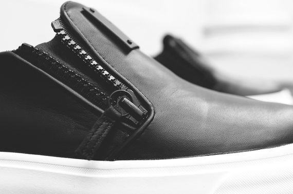 giuseppi zanotti-london low-black_08