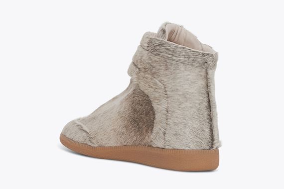 maison martin margiela-yeezus tour-pony_02