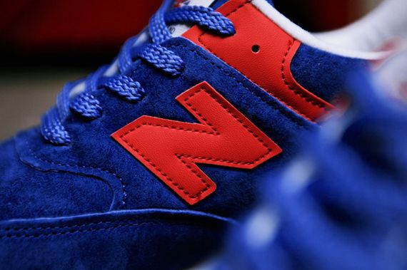 new balance-wmns-576-blue-red_02