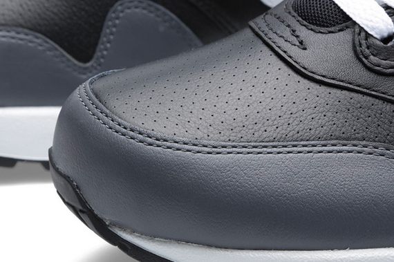 nike-air max 1-black-dark grey_05