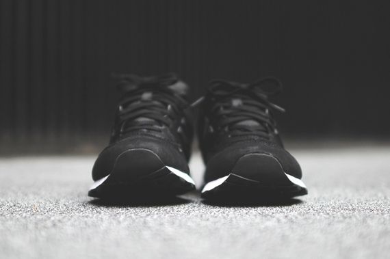 new balance-574-stealth_05