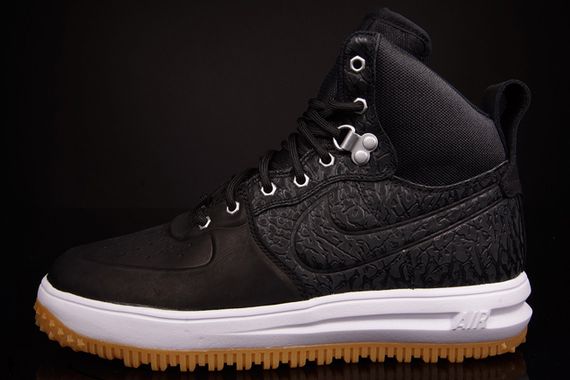 nike-af1-sneakerboot_02
