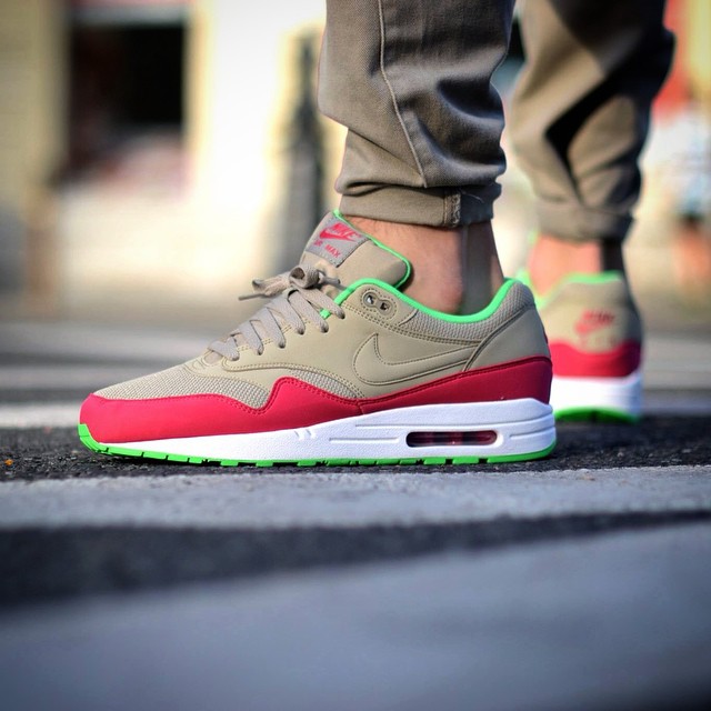 nike-air-max-1-bamboo