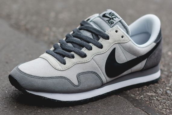 nike-air pegasus 83 ltr-black-grey_02