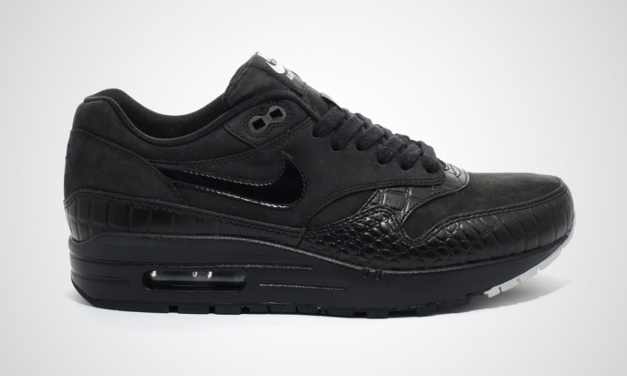 nike-sportswear-holiday-2014-preview-09-900x540