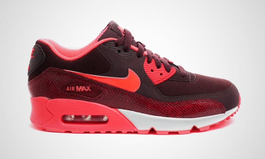 nike-sportswear-holiday-2014-preview-18-900x540